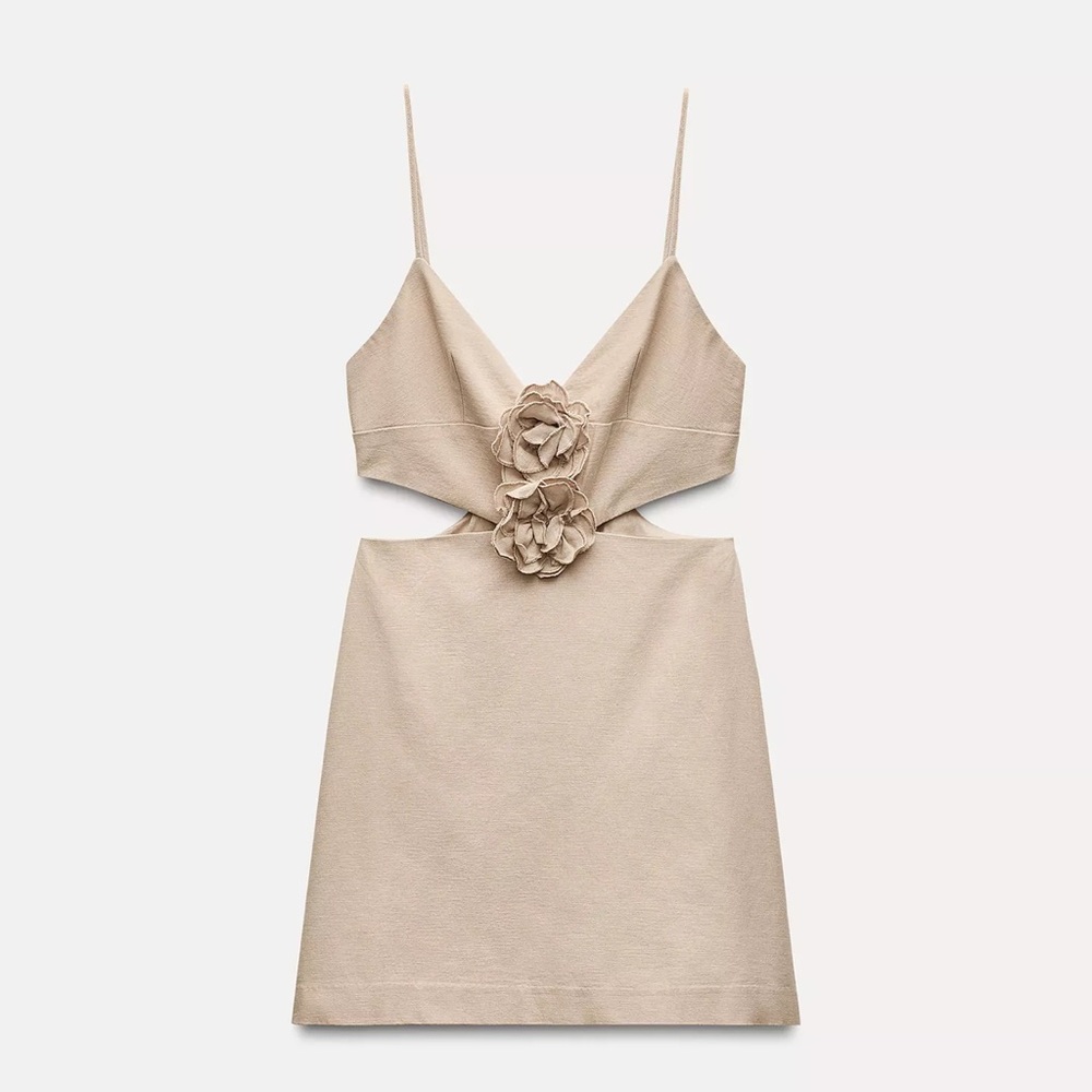 NWT Zara Floral Cut Out Dress in Light Tan size M
